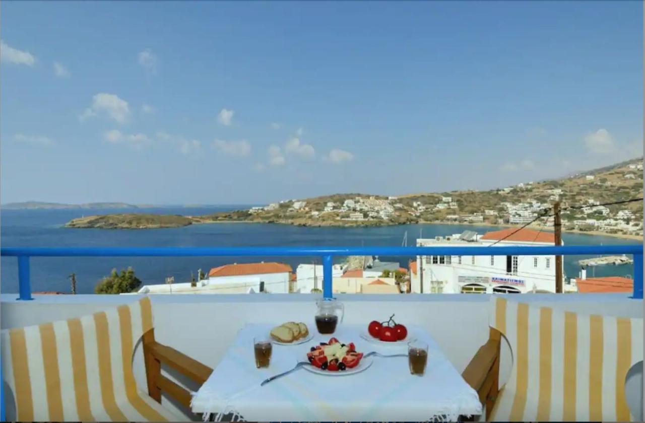 White & Blue Batsi (Andros)